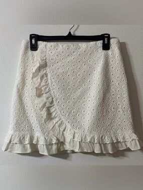 Yours Truly Women's Size 12 Maisy
Eyelet Skirt Ivory